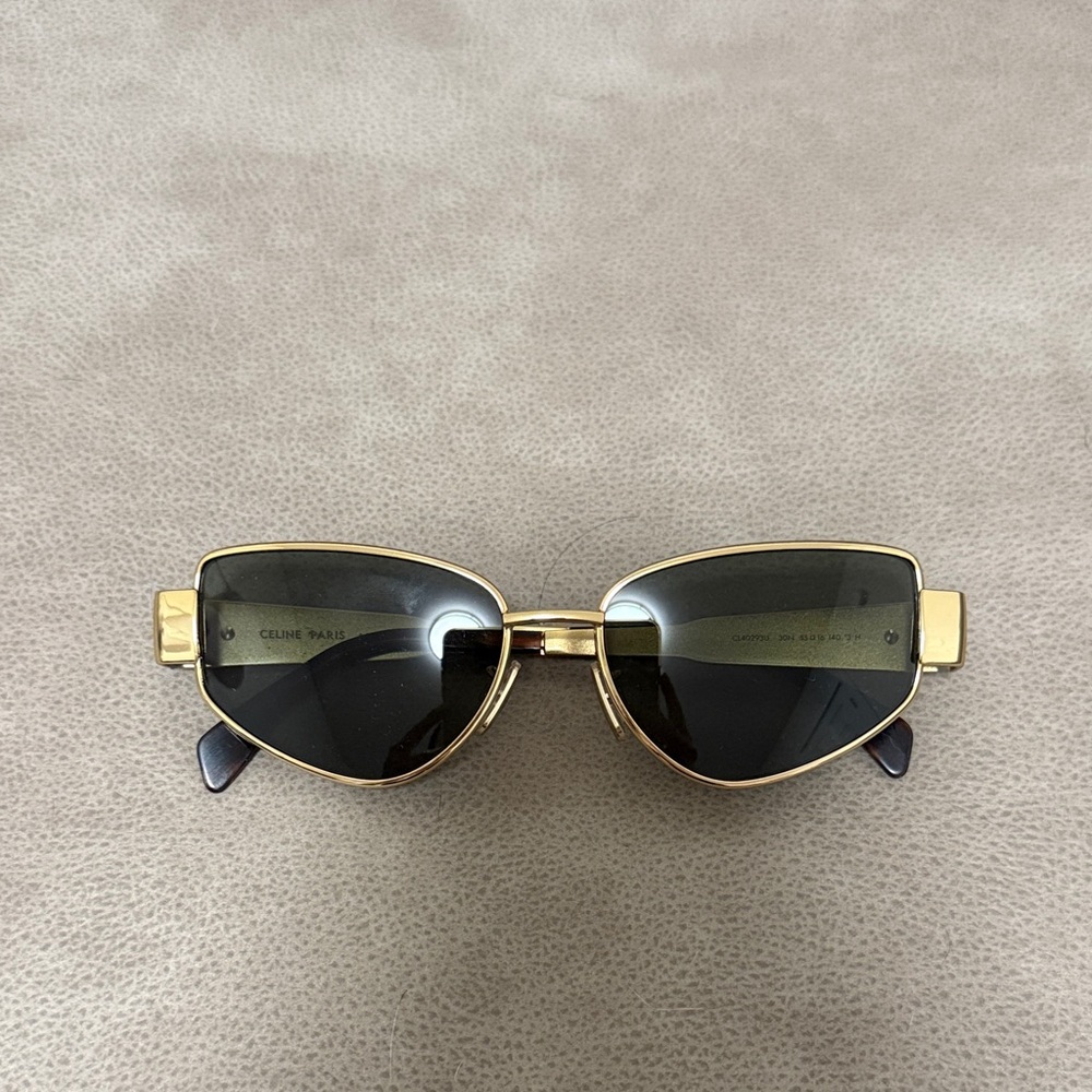 Celine Triomphe Metal 04 Sunglasses
Gold/Green